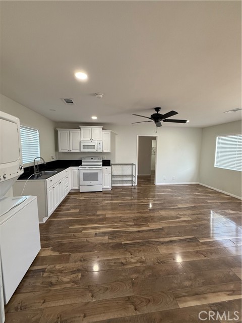 1848 Gretta Avenue, La Puente CA: https://media.crmls.org/medias/effcde66-fcd6-447d-bc20-a55461ecd5c2.jpg
