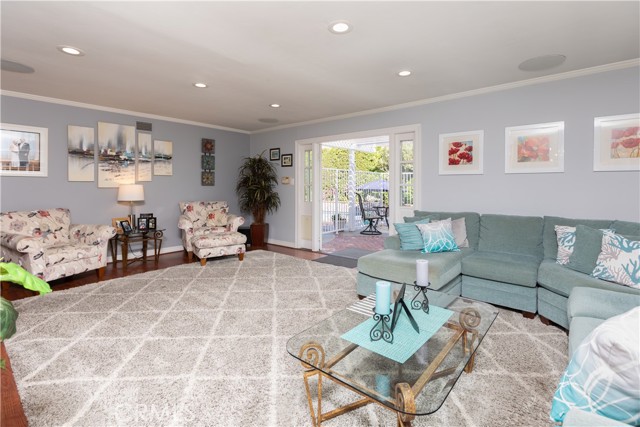 Detail Gallery Image 10 of 39 For 2952 Pemba Dr, Costa Mesa,  CA 92626 - 3 Beds | 2 Baths