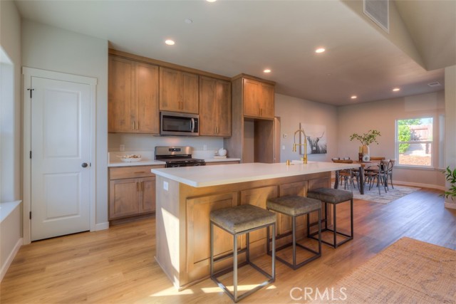 Detail Gallery Image 11 of 45 For 1524 Forest Cir, Paradise,  CA 95969 - 3 Beds | 2 Baths