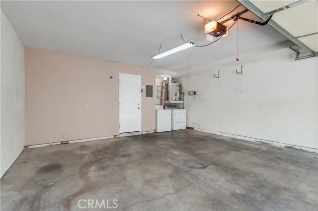 Detail Gallery Image 56 of 59 For 7302 Bright Ave #B,  Whittier,  CA 90602 - 2 Beds | 3 Baths