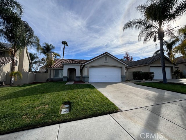 Detail Gallery Image 1 of 37 For 45304 Corte Progreso, Temecula,  CA 92592 - 4 Beds | 2 Baths