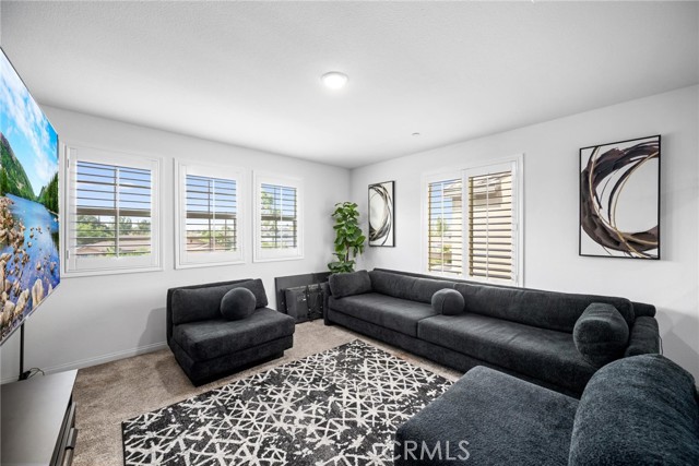 Detail Gallery Image 15 of 30 For 354 Rosa St, Rialto,  CA 92376 - 5 Beds | 3 Baths