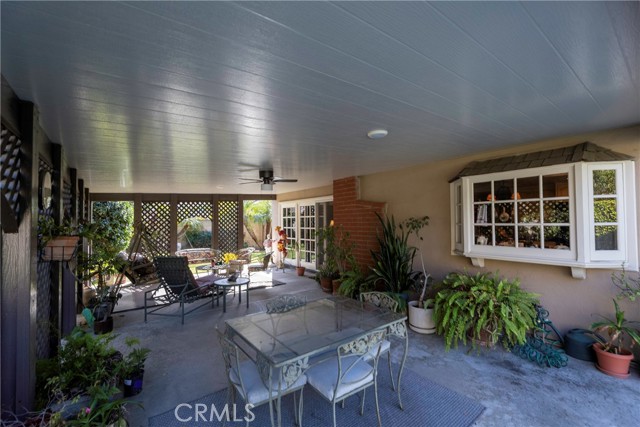 Detail Gallery Image 19 of 40 For 5842 Crestview, La Palma,  CA 90623 - 4 Beds | 2/1 Baths