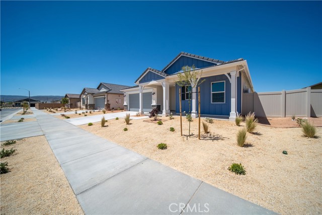 Detail Gallery Image 3 of 58 For 44565 W 62nd Street, Lancaster,  CA 93536 - 5 Beds | 2 Baths