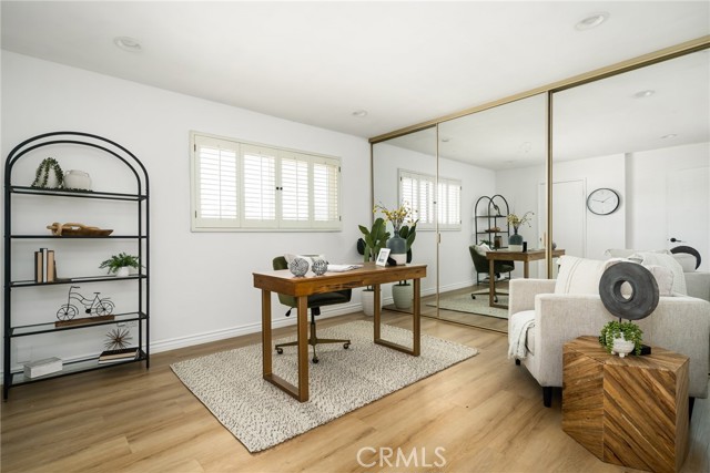 400 S Flower Street, Orange CA: https://media.crmls.org/medias/efff893b-76eb-47a0-bfa8-60b463f5b5d5.jpg