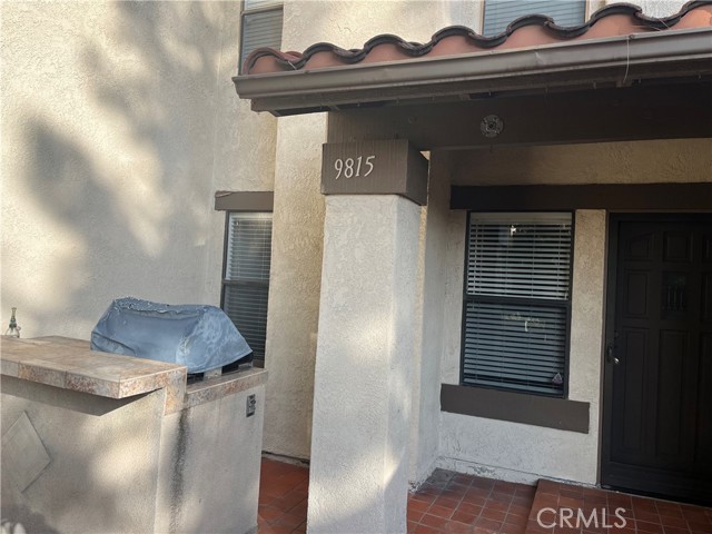Detail Gallery Image 2 of 12 For 9815 Casiano Ct, Rancho Cucamonga,  CA 91730 - 2 Beds | 2/1 Baths