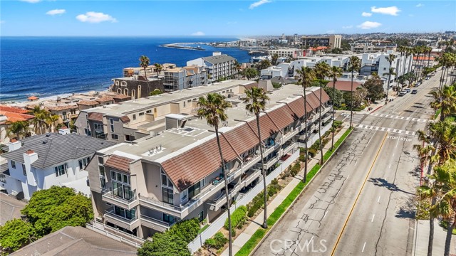 Detail Gallery Image 2 of 40 For 700 Esplanade #9,  Redondo Beach,  CA 90277 - 2 Beds | 2 Baths
