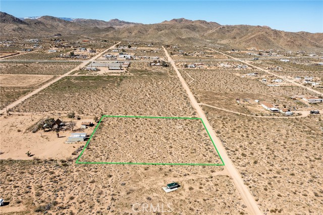 Detail Gallery Image 6 of 18 For 55875 Desideria Dr, Landers,  CA 92285 - – Beds | – Baths