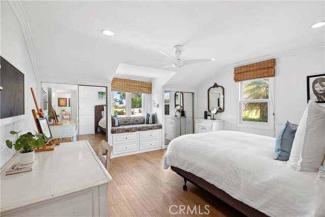 Detail Gallery Image 9 of 21 For 540 De Anza Dr, Corona Del Mar,  CA 92625 - 4 Beds | 3/1 Baths