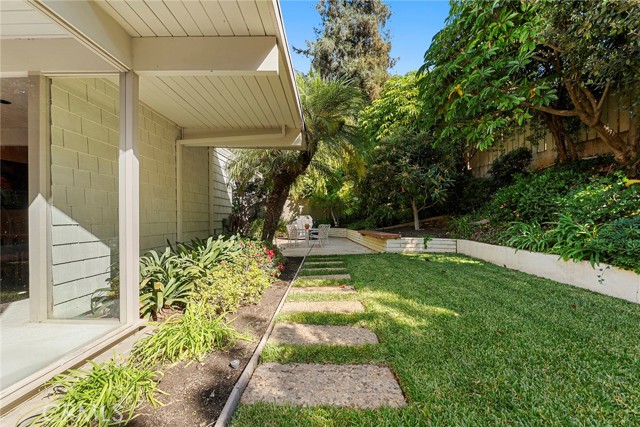 Detail Gallery Image 46 of 56 For 1074 N Granada, Orange,  CA 92869 - 5 Beds | 2 Baths