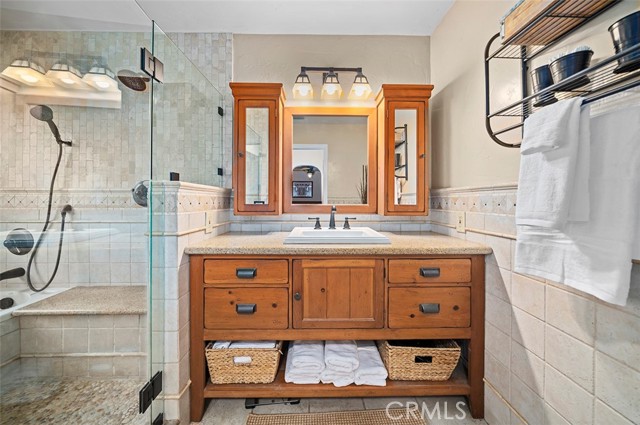 Detail Gallery Image 19 of 65 For 5702 Camellia Ave, Temple City,  CA 91780 - 6 Beds | 4/1 Baths