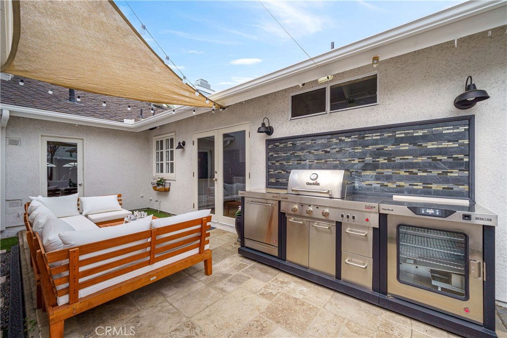 MLS #OC25233246 image #21