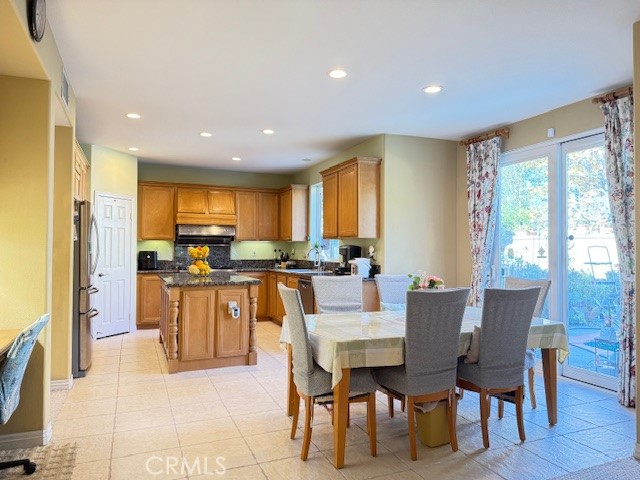 Detail Gallery Image 11 of 30 For 17411 Bramble Ct, Yorba Linda,  CA 92886 - 5 Beds | 4/1 Baths