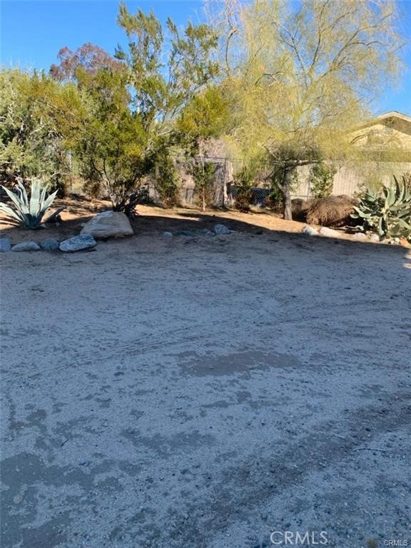 11646 Rosewood, Morongo Valley CA: https://media.crmls.org/medias/f0034f55-bd99-4789-ae17-6804d9025232.jpg