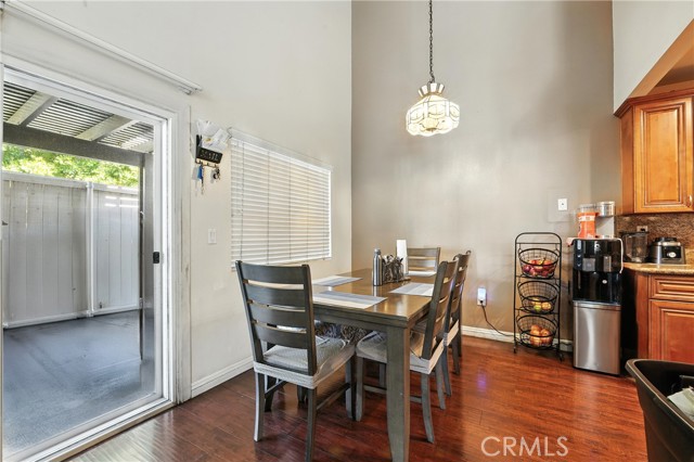 1459 Fredericks Lane, Upland CA: https://media.crmls.org/medias/f003a43a-afb8-428b-a945-38aa9d1b8ee7.jpg