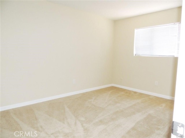 Detail Gallery Image 12 of 31 For 4137 Tiberon Dr, Oceanside,  CA 92056 - 3 Beds | 2 Baths