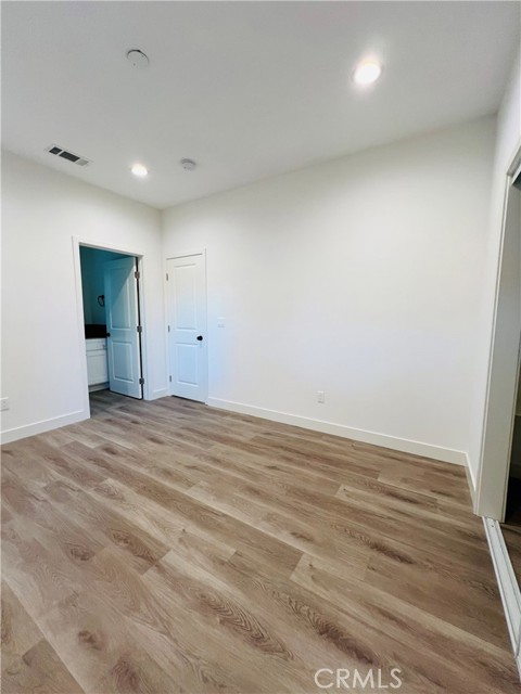 Detail Gallery Image 12 of 14 For 146 E Cherry Ave #1,  Monrovia,  CA 91016 - 2 Beds | 2 Baths