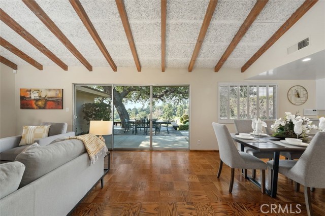 Detail Gallery Image 17 of 58 For 1315 Riviera Dr, Pasadena,  CA 91107 - 3 Beds | 2 Baths