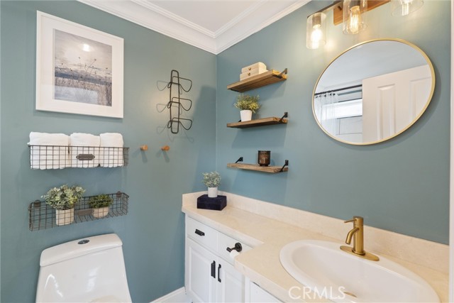 Detail Gallery Image 16 of 17 For 2546 E 10th, Long Beach,  CA 90804 - 2 Beds | 2 Baths