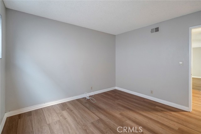 13527 Edgefield Street, Cerritos CA: https://media.crmls.org/medias/f0067afc-61b8-4b37-8408-37cb9ce2b658.jpg