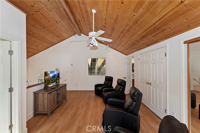 Detail Gallery Image 20 of 37 For 319 Dorn Dr, Crestline,  CA 92325 - 2 Beds | 1/1 Baths