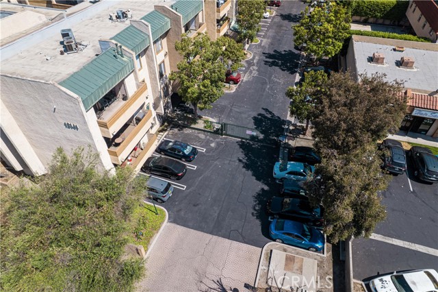 Detail Gallery Image 24 of 36 For 12141 Centralia St #208,  Lakewood,  CA 90715 - 2 Beds | 2 Baths
