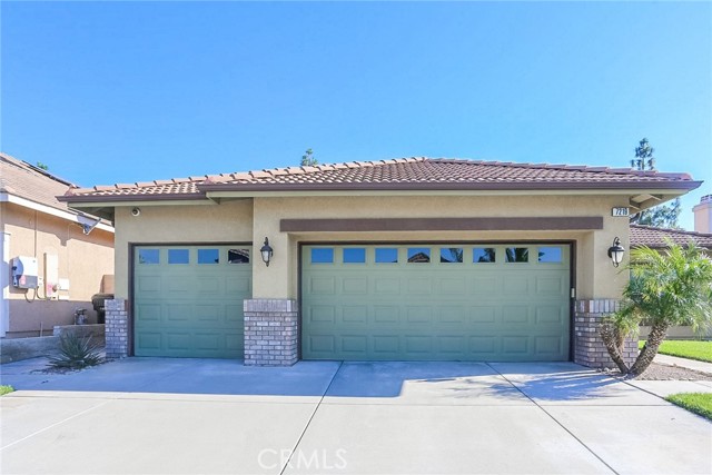 7129 Arlington Court, Fontana, CA 92336