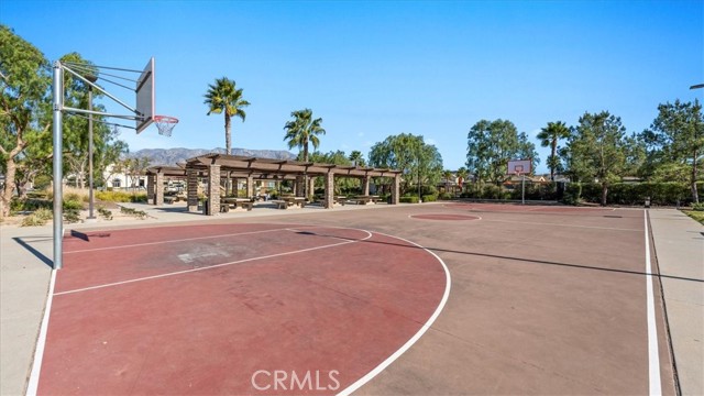 Detail Gallery Image 32 of 44 For 1672 Milford Way, Beaumont,  CA 92223 - 4 Beds | 3 Baths