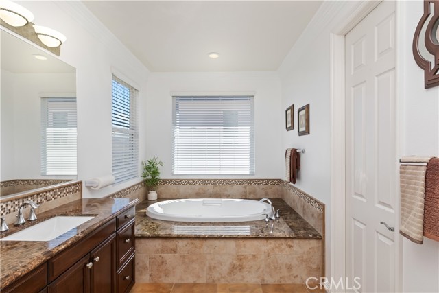 Detail Gallery Image 36 of 61 For 16658 S Peak Ct, Riverside,  CA 92503 - 4 Beds | 3/1 Baths