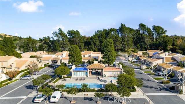 Detail Gallery Image 4 of 32 For 8641 Buena Tierra, Buena Park,  CA 90621 - 2 Beds | 2 Baths