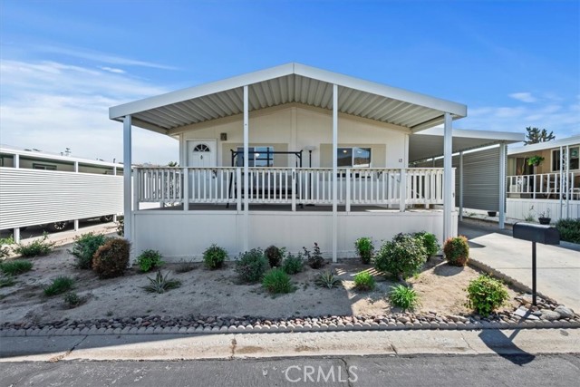 Detail Gallery Image 3 of 35 For 54999 Martinez Trail #12,  Yucca Valley,  CA 92284 - 2 Beds | 2 Baths