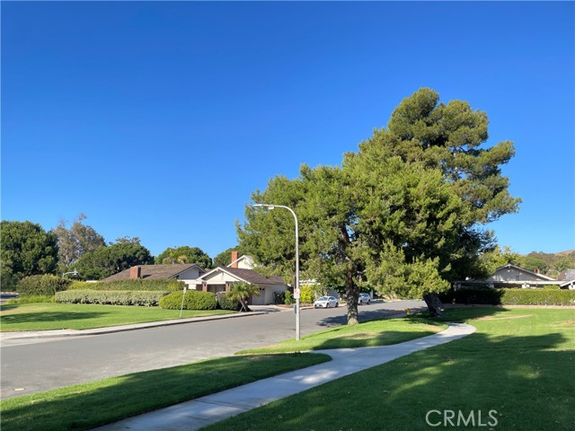 4886 Paseo De Vega, Irvine CA: https://media.crmls.org/medias/f0099396-3119-4393-9e36-03919a507811.jpg