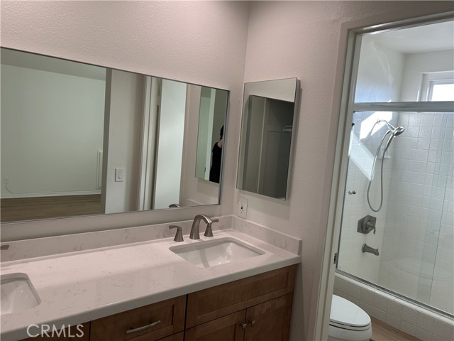 Detail Gallery Image 14 of 20 For 2126 E Deer Springs Ln, Brea,  CA 92821 - 3 Beds | 2/1 Baths
