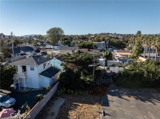 Detail Gallery Image 15 of 19 For 414 E Grand Ave, Arroyo Grande,  CA 93420 - 6 Beds | 4 Baths