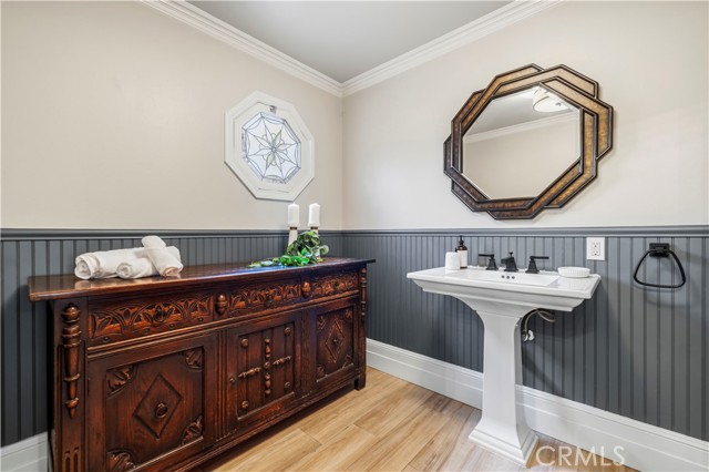 Image 23 of 55 For 24923 Highspring