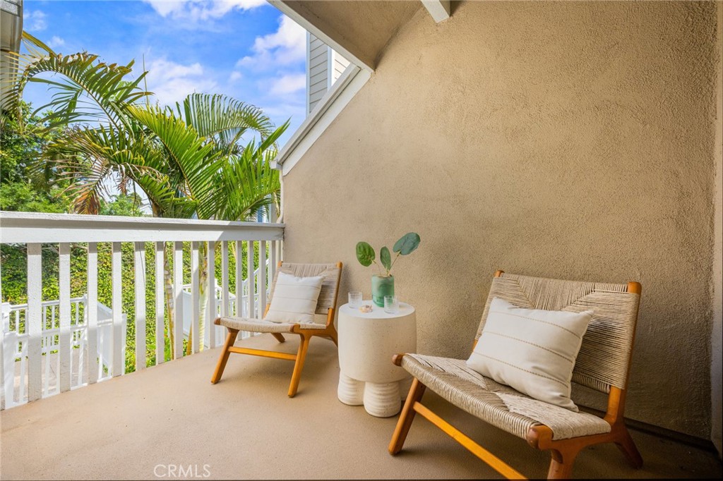 MLS #OC25262654 image #9