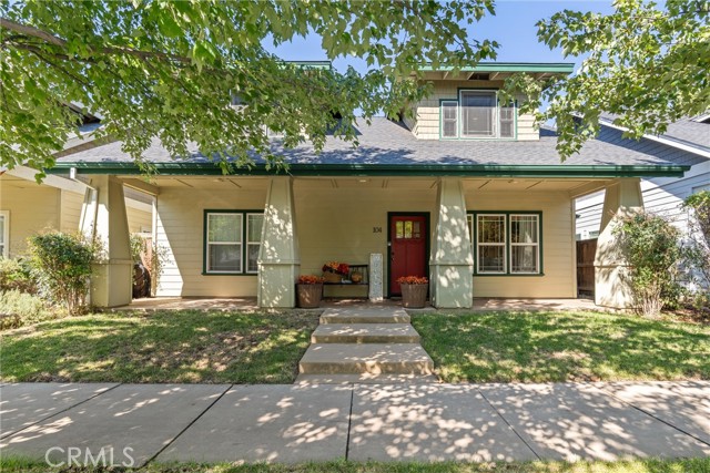 Detail Gallery Image 1 of 59 For 104 W Eaton Rd, Chico,  CA 95973 - 5 Beds | 4/1 Baths