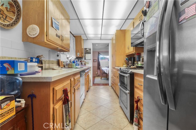 Detail Gallery Image 10 of 15 For 331 N Reese, Burbank,  CA 91506 - 3 Beds | 2 Baths