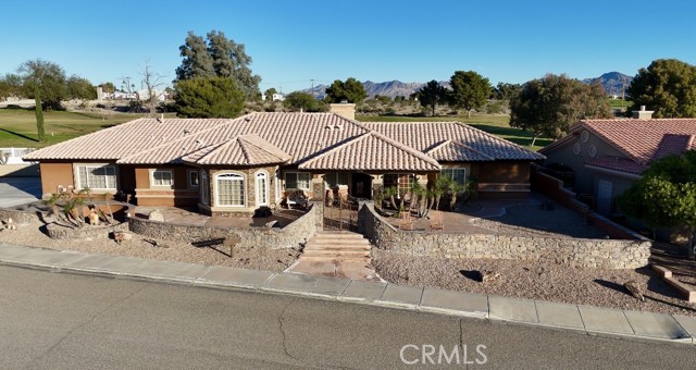 2281 Dekens Court, Blythe CA: https://media.crmls.org/medias/f00d0de3-e297-4b76-a9b7-e5c2ded215b6.jpg
