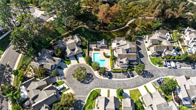 Detail Gallery Image 10 of 60 For 6070 E Summit, Anaheim Hills,  CA 92807 - 3 Beds | 3 Baths