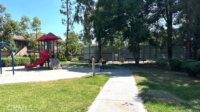 MLS #OC25165777 image #11