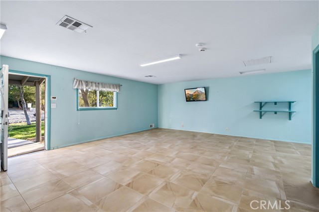 Detail Gallery Image 53 of 73 For 2755 W Avenue N, Palmdale,  CA 93551 - 5 Beds | 3/1 Baths