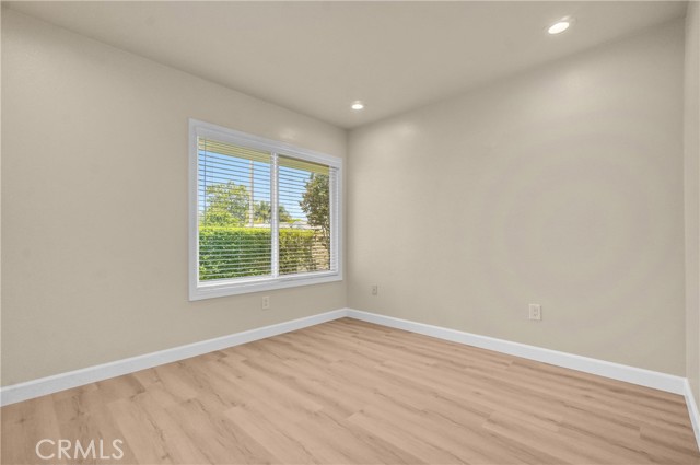 17232 Golden View Lane, Huntington Beach CA: https://media.crmls.org/medias/f00eb4dc-2087-471c-9c7b-e828e1efde22.jpg