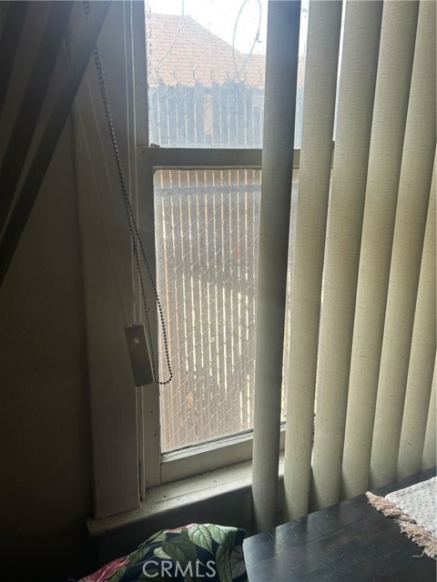3878 E 1st Street, Los Angeles CA: https://media.crmls.org/medias/f00ecdb0-f905-4b1e-8d3a-78b4aa351fb3.jpg