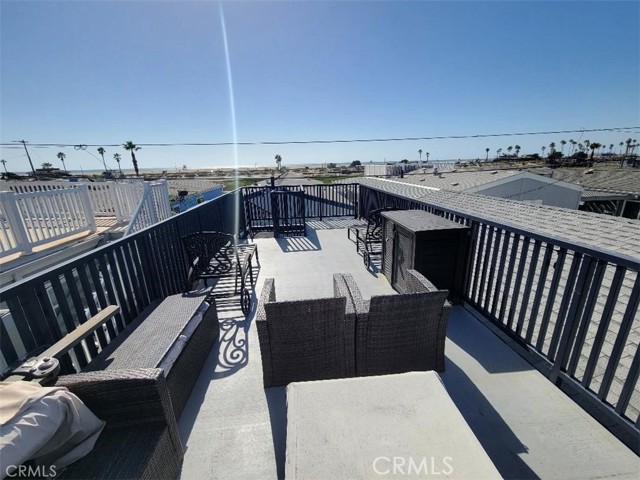 Detail Gallery Image 30 of 36 For 21752 Pacific Coast Hwy. 20a,  Huntington Beach,  CA 92646 - 2 Beds | 2 Baths