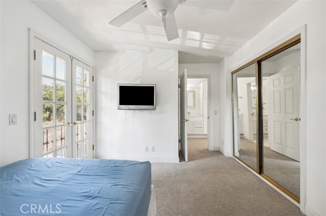 Detail Gallery Image 18 of 23 For 4950 Dunman Ave, Woodland Hills,  CA 91364 - 5 Beds | 3 Baths
