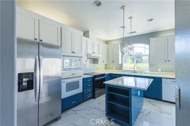 24115 Black Bart Court, Corning CA: https://media.crmls.org/medias/f011404d-0184-49e2-9553-f8987a52cd7b.jpg