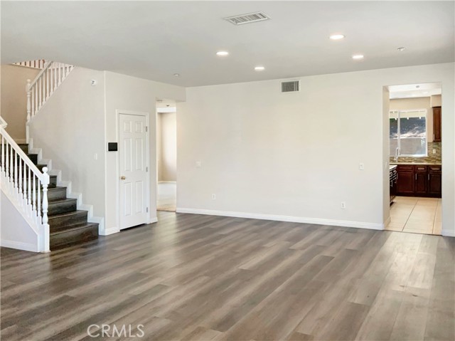 Detail Gallery Image 21 of 27 For 29312 Henderson Ln, Highland,  CA 92346 - 4 Beds | 2/1 Baths