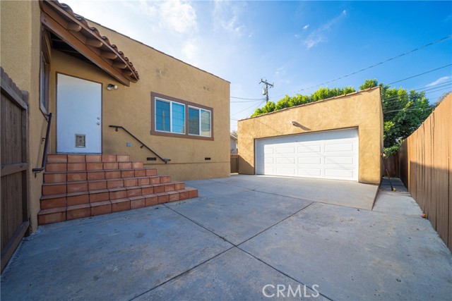 Detail Gallery Image 4 of 30 For 1937 Charnwood Ave, Alhambra,  CA 91803 - 3 Beds | 2 Baths