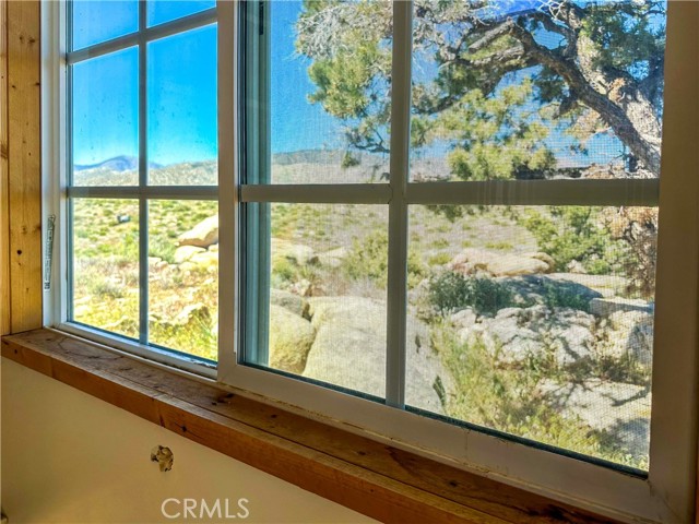 Detail Gallery Image 7 of 55 For 12345 Horseshoe Trl, Pioneertown,  CA 92268 - 0 Beds | 1 Baths
